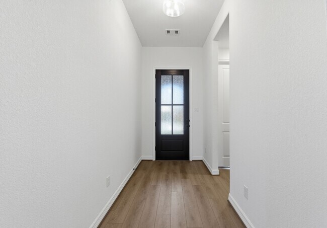 Building Photo - 5019 Field Sparrow Ln