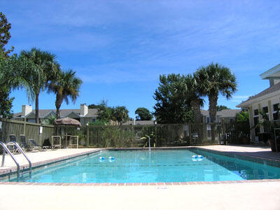 Building Photo - 3595 Sable Palm Ln