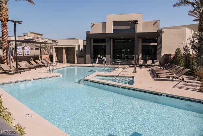 Building Photo - 11262 Cactus Tower Ave