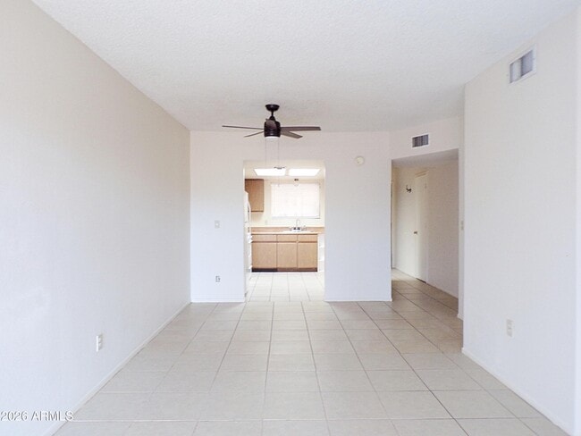 Building Photo - 4411 Buena Loma Way