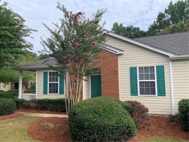 Building Photo - 320 Harmony Ct