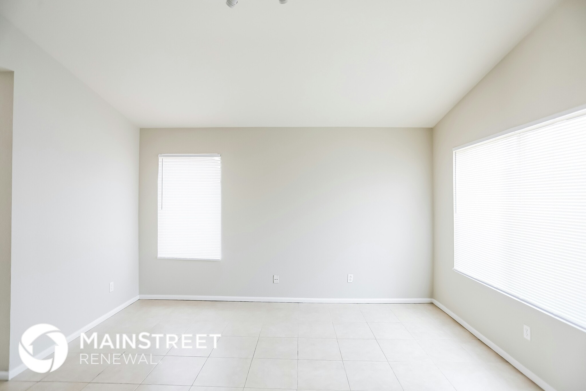 Building Photo - 10845 W Monterosa St