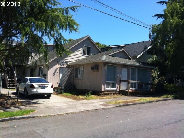 Primary Photo - Garfield Apartments