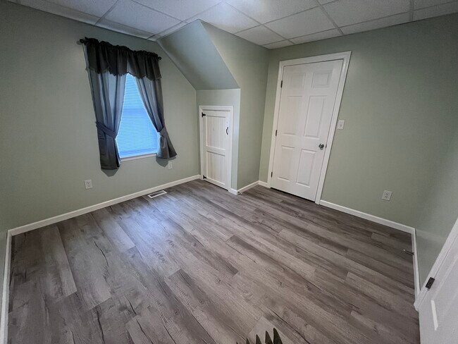 Building Photo - Leck Kill Apartments