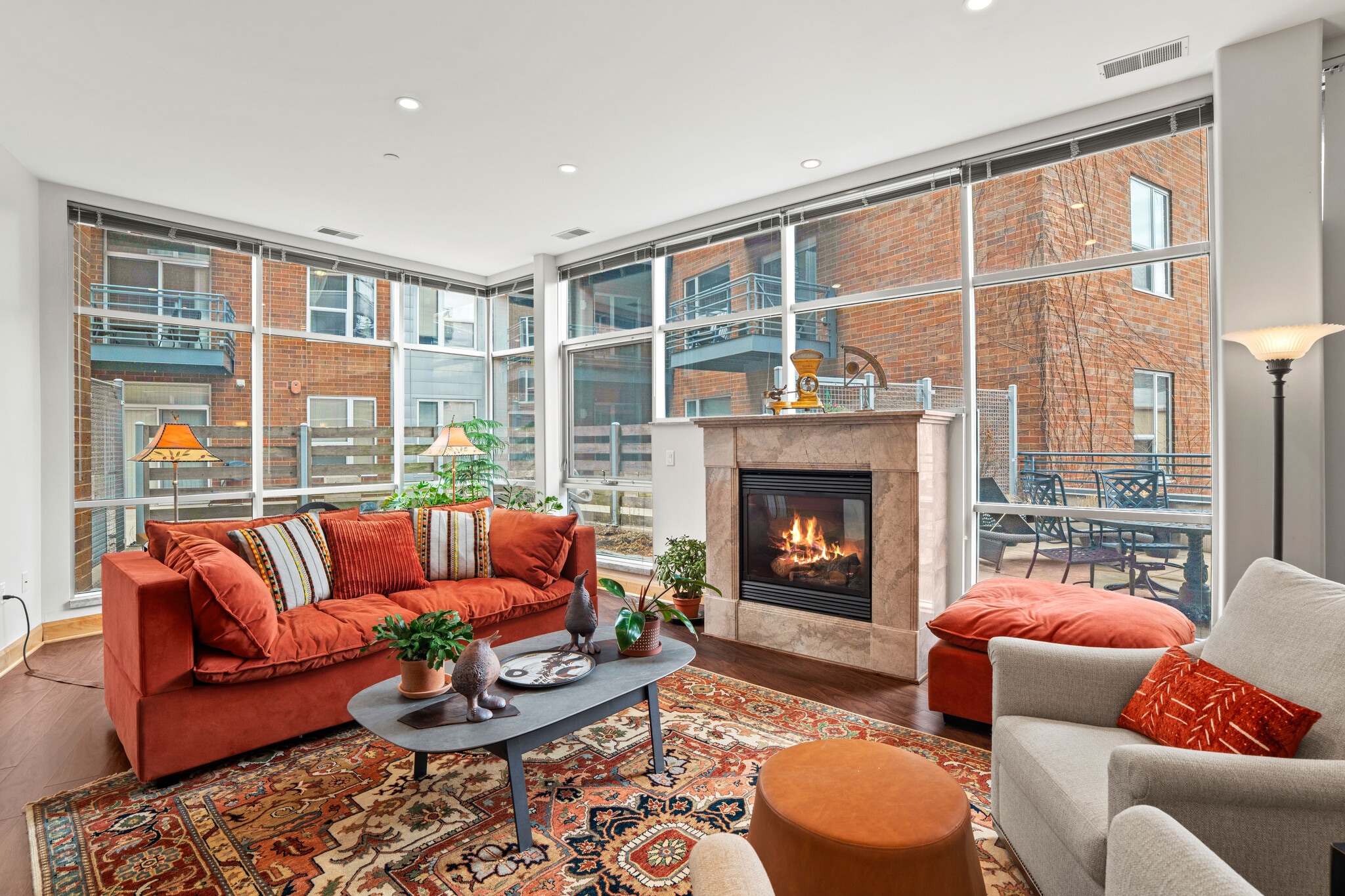 Gas Fireplace - 1111 N Marshall St