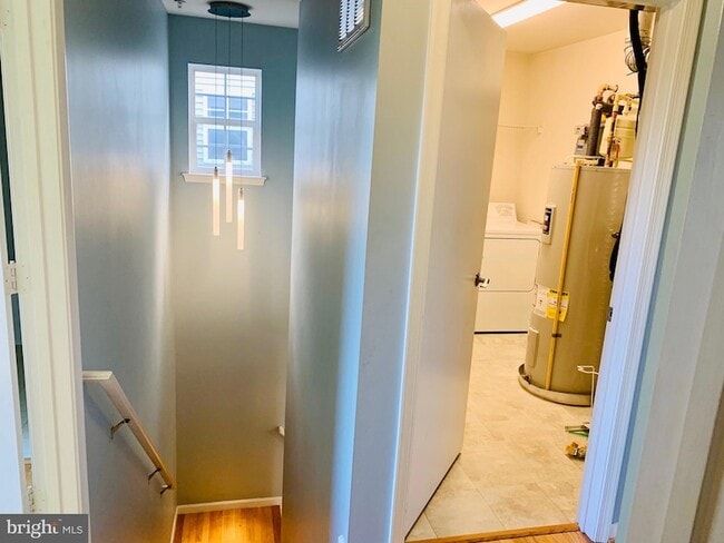 Building Photo - 6149 Stonehenge Pl