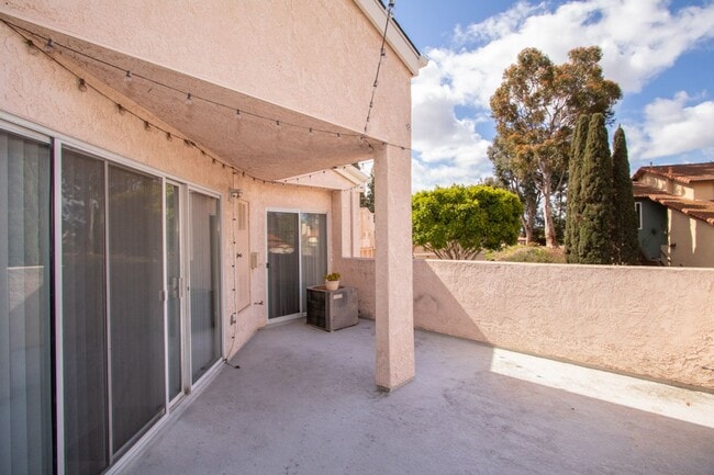 Building Photo - 7087 Camino Revueltos