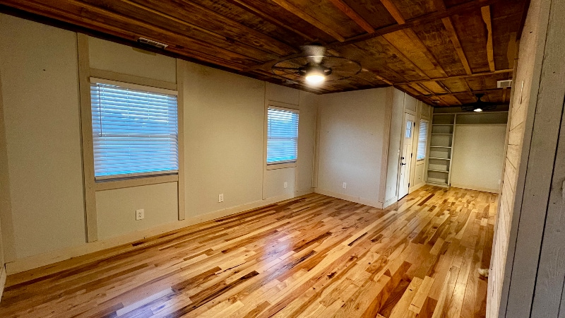 Building Photo - 3320 Sullivan Rd