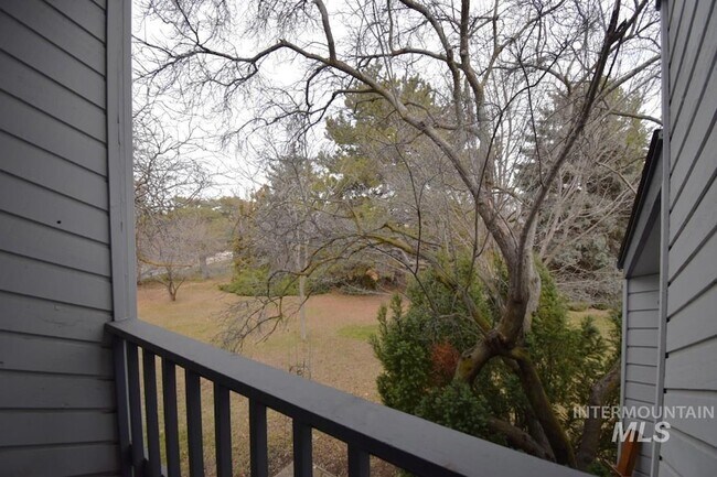 Building Photo - 7344 Modoc St