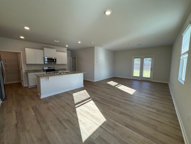 Building Photo - Brand New 5/3 House in Armuchee- $2,295
