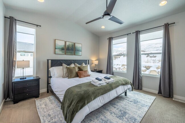 Building Photo - 1854 N High Uintas Ln