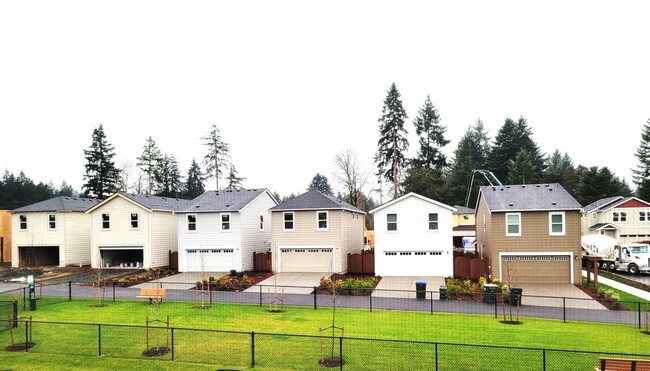 Building Photo - Beautiful, brand new 4 bedroom for Rent Now!