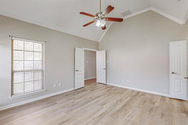 Building Photo - 2108 Harris Pl