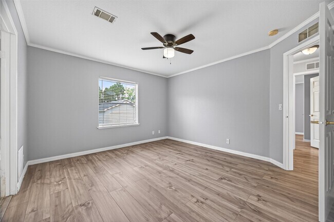 Building Photo - 21447 Sweet Grass Ln