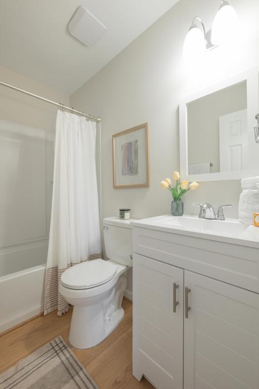 Building Photo - 2241 Mountain View Rd