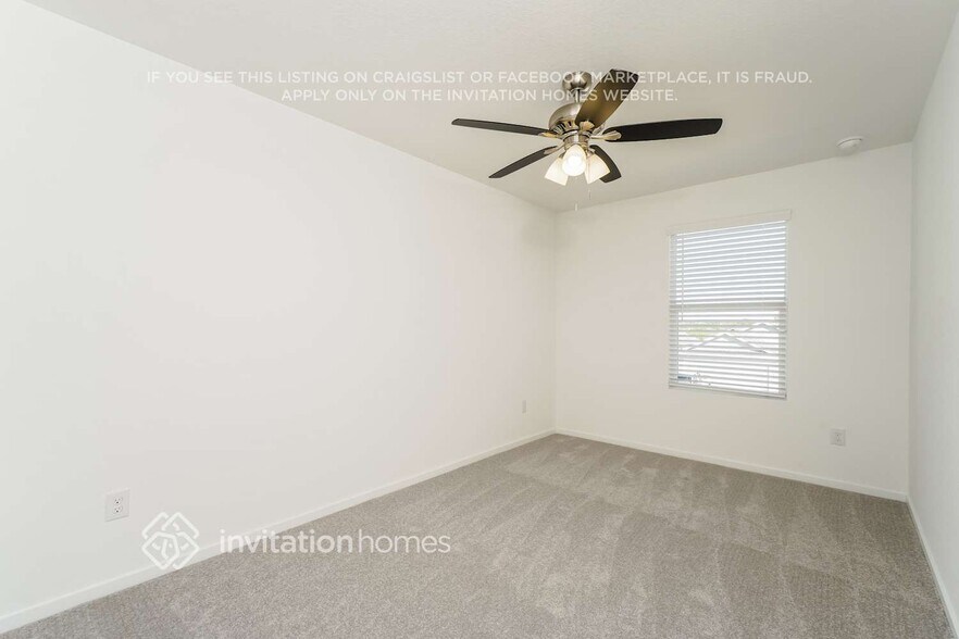 Building Photo - 1603 Hummock Steep