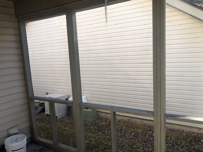 Building Photo - 2705 Beartooth Way