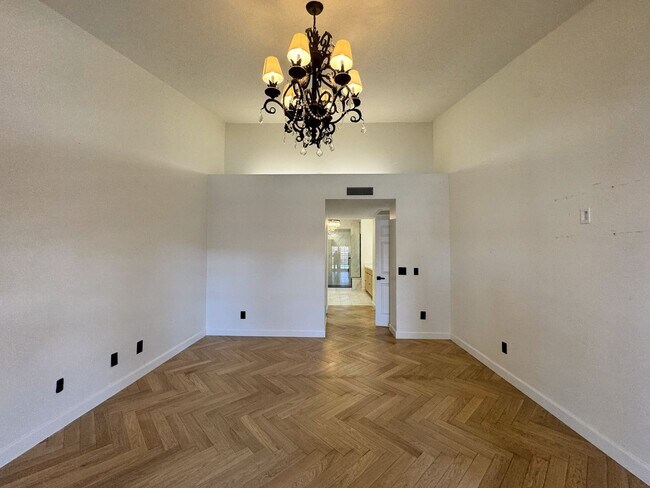 Building Photo - BEAUTIFUL 3 BEDROOM 3 BATH CORNER LOT WITH POOL AND LARGE BACKYARD NORTH SCOTTSDALE