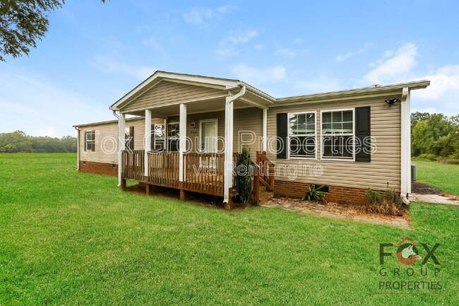 Primary Photo - 264 Rowan Rd