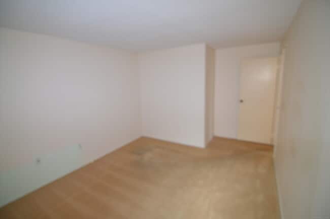 Building Photo - 1460 Elm St