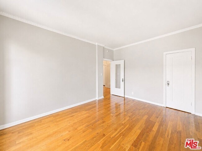 Building Photo - 1314 Hayworth Ave