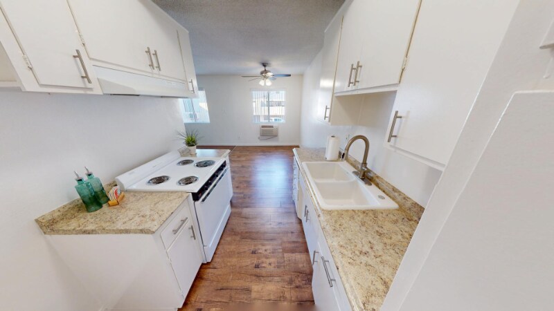 Building Photo - 16208 Cornuta Ave