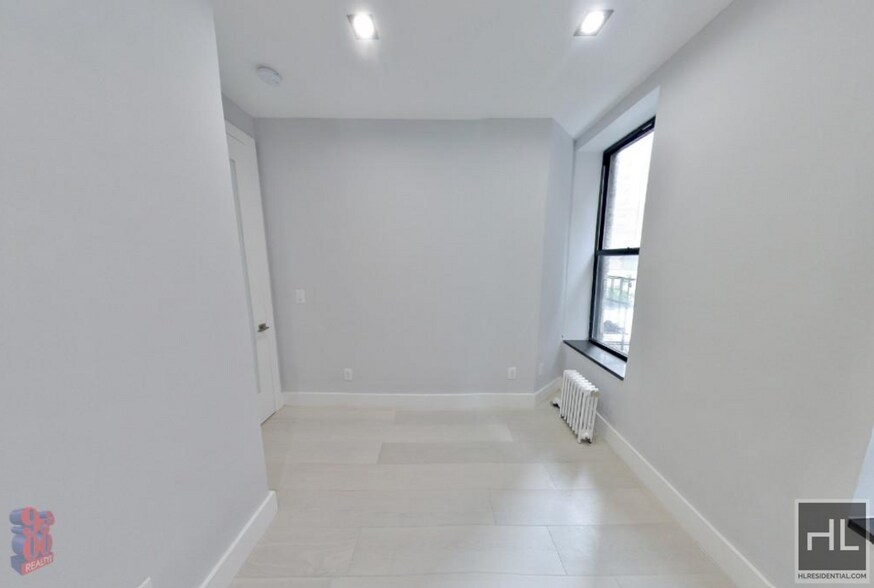 Building Photo - East 18th Street