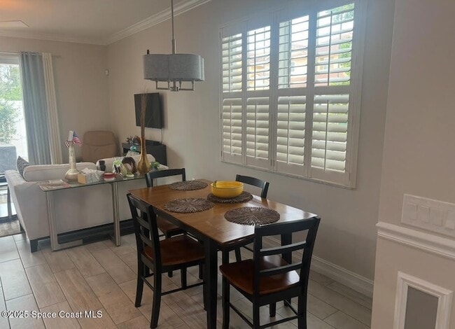 Building Photo - 1805 Noel Pl