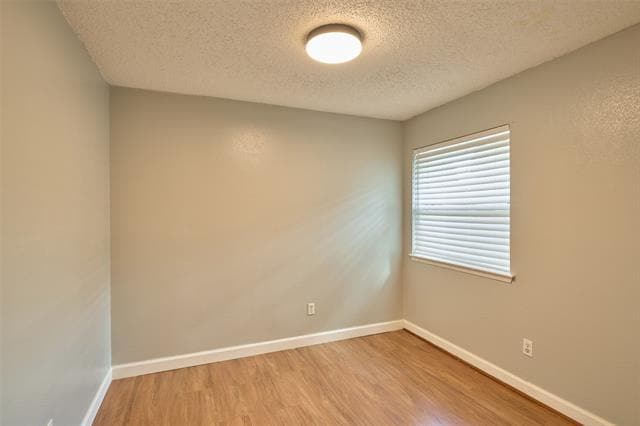 Building Photo - 16151 Barbarossa Dr