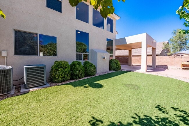 Building Photo - 10532 Coyote Canyon Pl NW