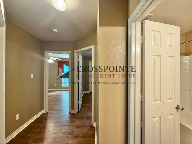 Building Photo - Tour Today! 4 Bedroom 2 Bathroom Home in Lindale!