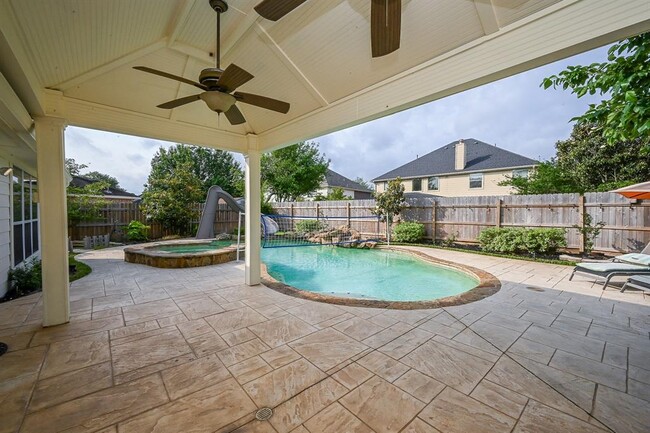 Building Photo - 25007 Ivy Trace Ln
