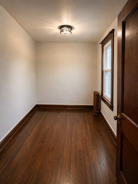 Building Photo - 755 Loch Sheldrake Hurleyville Rd
