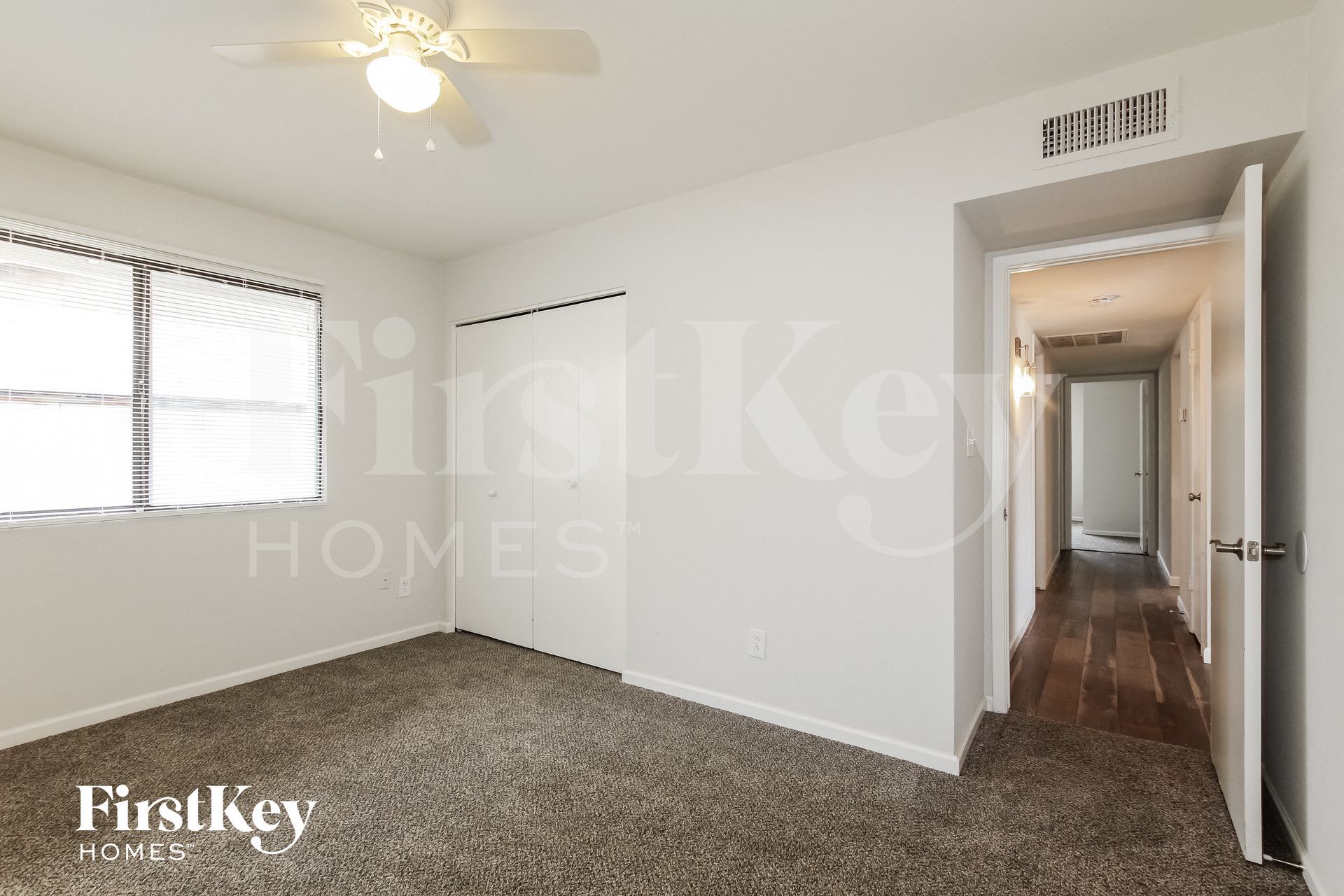 Building Photo - 10843 N 45th Ave