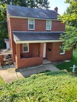 Building Photo - 157 Chestnut St