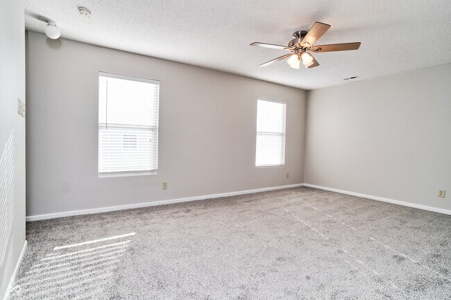 Building Photo - 14169 Clapboard Dr