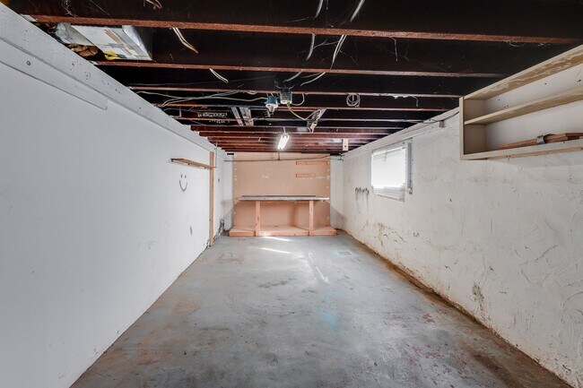 Building Photo - Charming 3 Bed 2 Bath Piedmont Rental Home