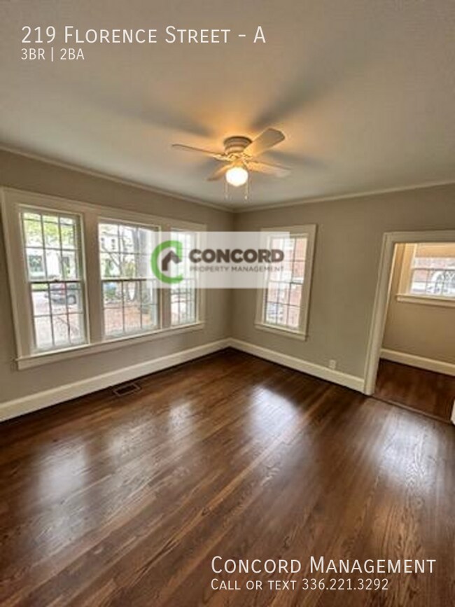 Building Photo - 219 Florence St