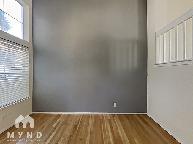 Building Photo - 38830 Garibaldi Common