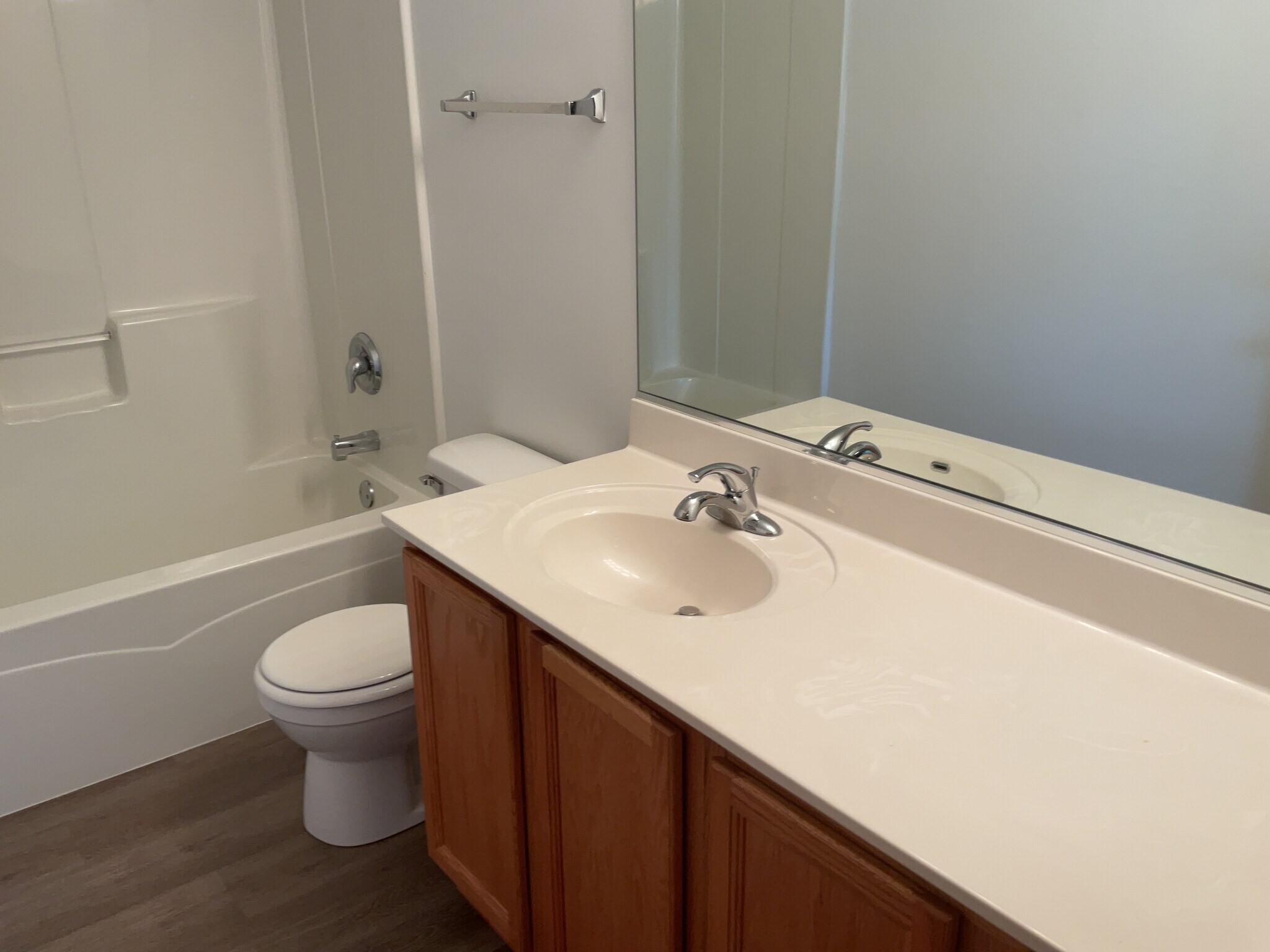 Building Photo - 2771 Cranston Cir