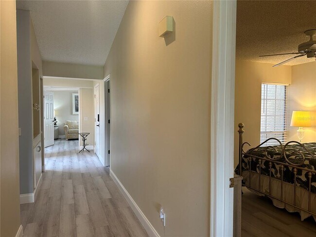 Building Photo - 5906 Doral Dr
