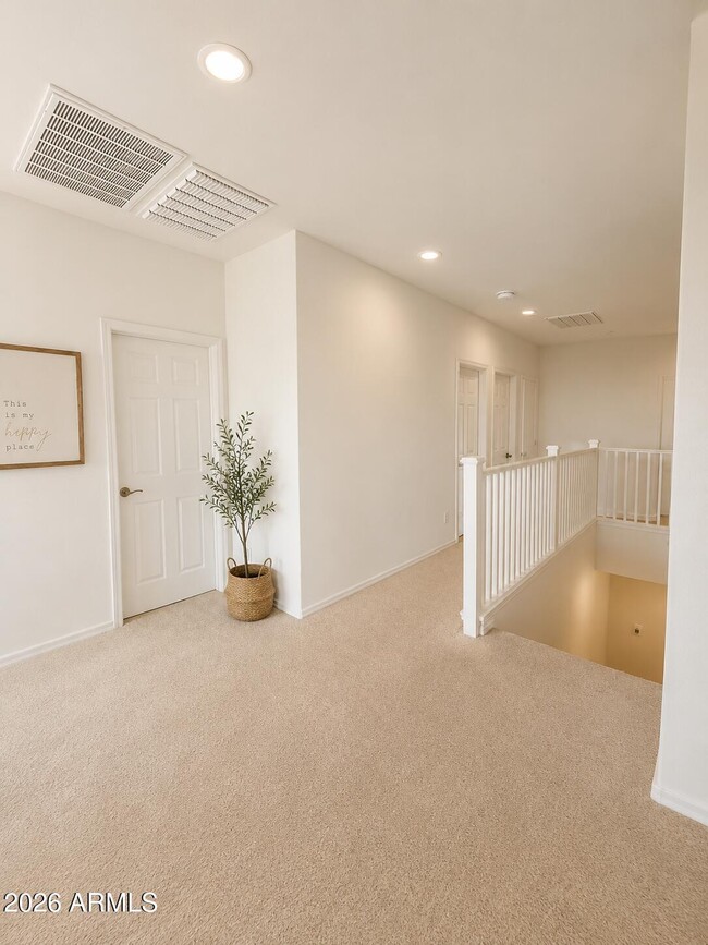 Building Photo - 320 W Glacier Bay Dr