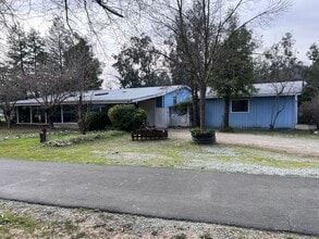 Building Photo - 22195 Vallotton Ln