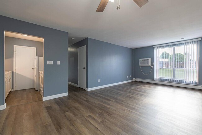 Building Photo - Zahra Apartments in Miamisburg