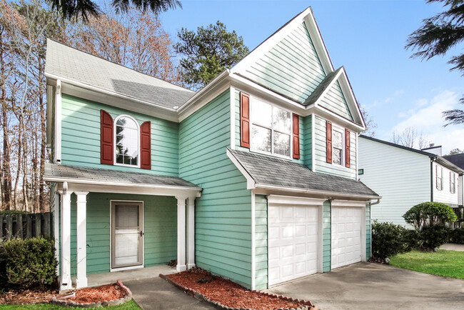 Building Photo - Home with Soaring Ceilings