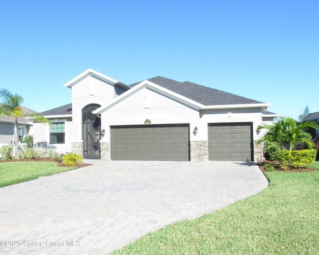 Building Photo - 3398 Addison Dr