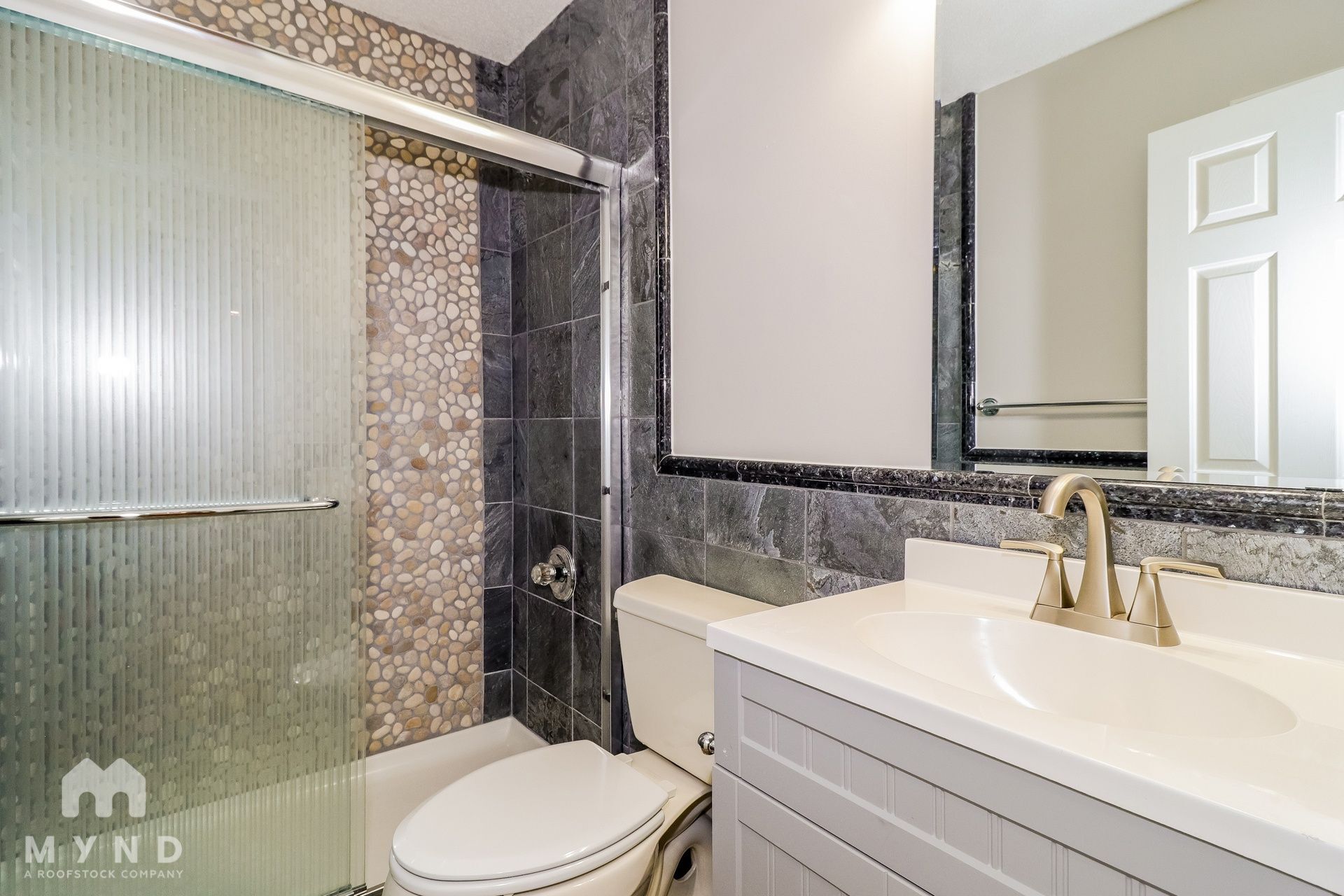 Building Photo - 240 Winding Creek Dr