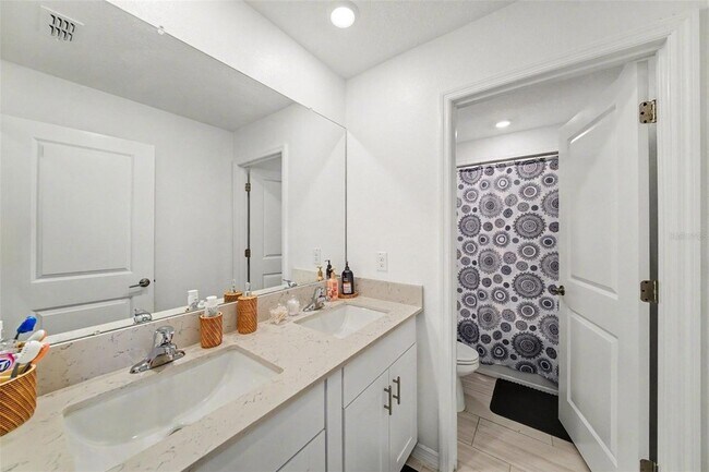 Building Photo - 35194 Ackley Trce