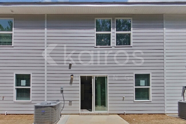 Building Photo - 364 Ironwood Ct