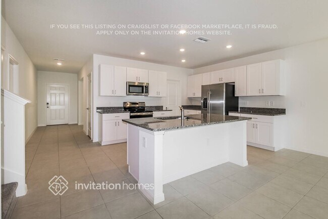 Building Photo - 11437 Lavender Loop